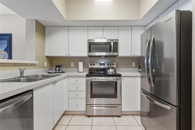 17375 Collins Avenue 2401, Sunny Isles Beach, FL 33160