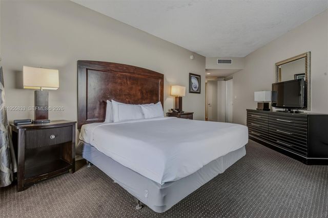 17375 Collins Avenue 2401, Sunny Isles Beach, FL 33160