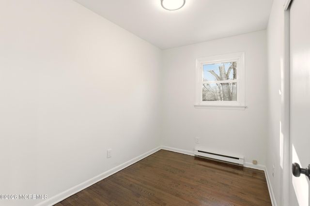 9 Riccis Drive, Jackson, NJ 08527