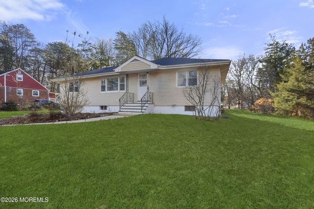 9 Riccis Drive, Jackson, NJ 08527