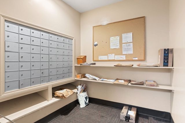 10 Linwood St 214, Malden, MA 02148