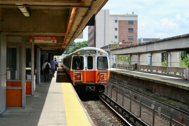 10 Linwood St 214, Malden, MA 02148