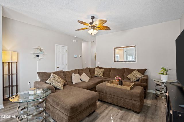 6816 Teviot Road, Wilmington, NC 28412