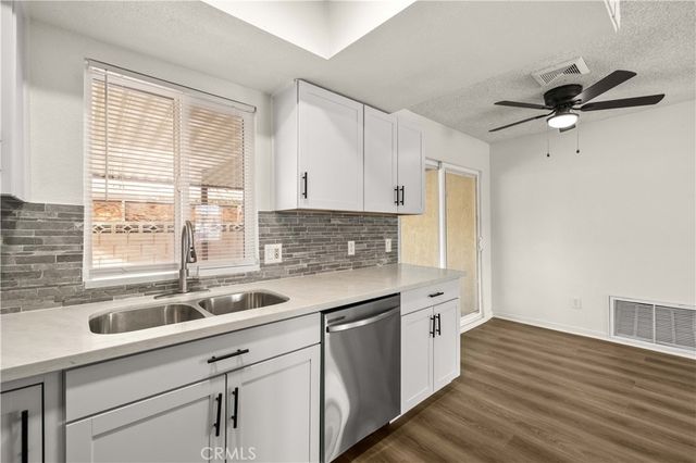 45001 Logue Court, Lancaster, CA 93535