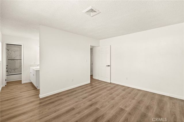 45001 Logue Court, Lancaster, CA 93535