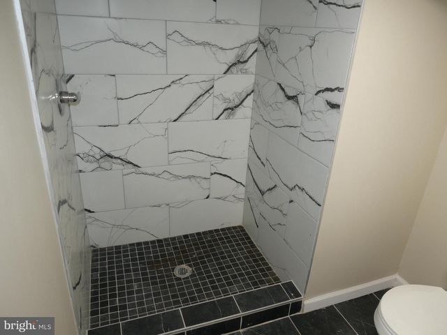 605 WATKINS ST, Philadelphia, PA 19148