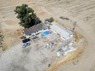 8168 E Floral Avenue, Selma, CA 93662