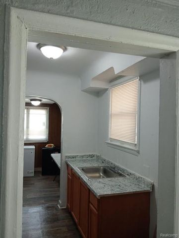 14111 Steel Street, Detroit, MI 48227