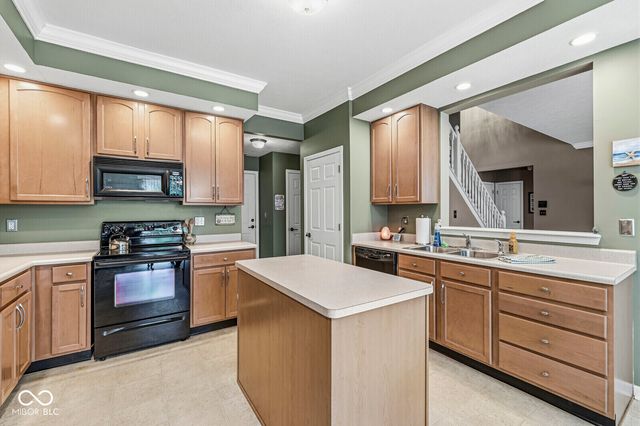 5527 Bruce Boulevard, Noblesville, IN 46062
