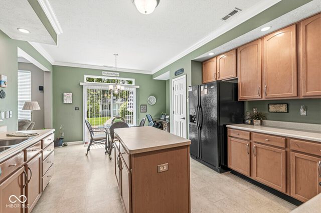 5527 Bruce Boulevard, Noblesville, IN 46062