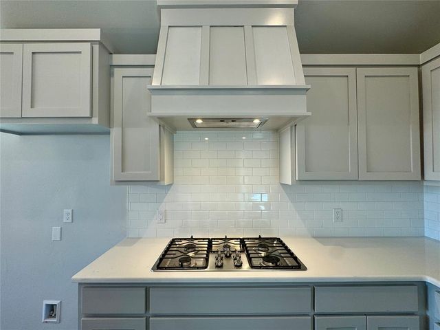 9324 NW 143rd Street, Yukon, OK 73099