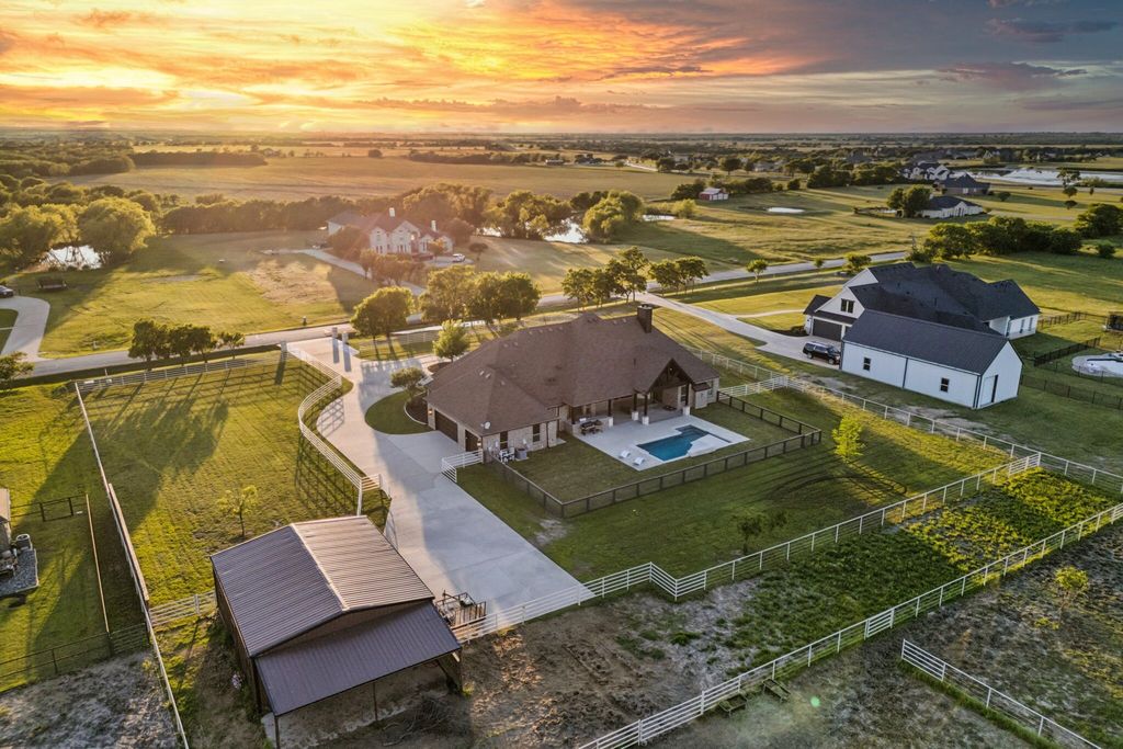 3447 N Preston Lakes Drive, Celina, TX 75009