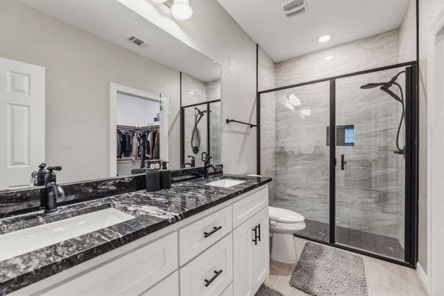 2808 Binyon, Fort Worth, TX 76133