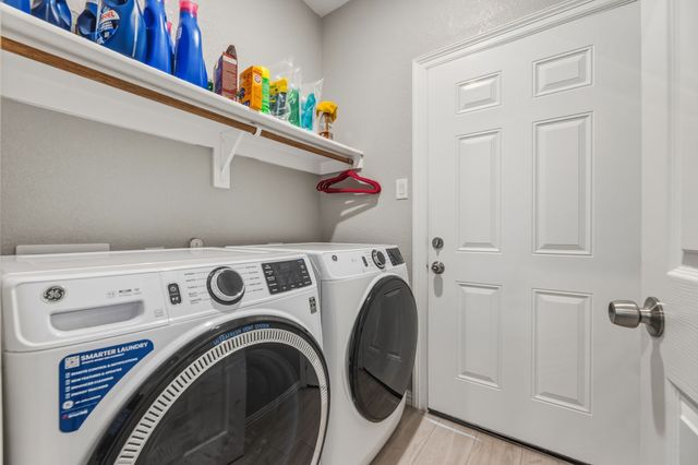 2808 Binyon, Fort Worth, TX 76133