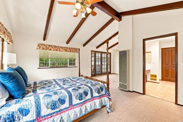 1045 Warmlands Avenue, Vista, CA 92084