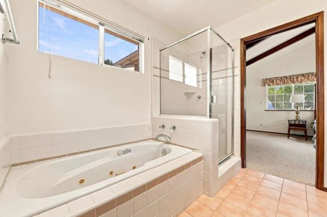 1045 Warmlands Avenue, Vista, CA 92084