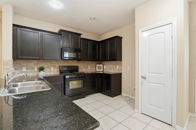 13842 Bonner Bluff Lane, Houston, TX 77047