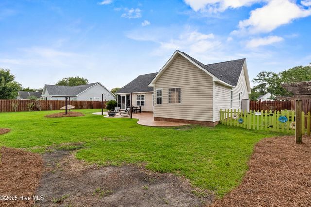 4809 W Grove Drive, Wilmington, NC 28409