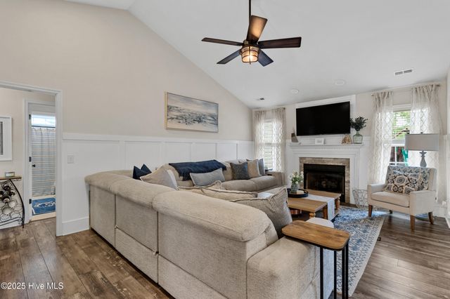 4809 W Grove Drive, Wilmington, NC 28409