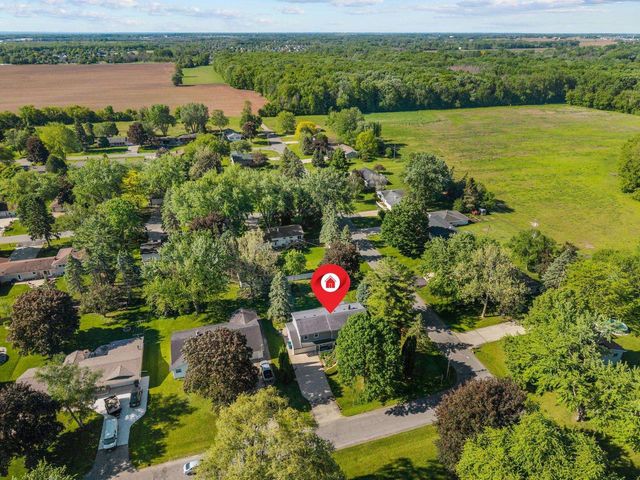 101 BRIAR DRIVE, Neenah, WI 54956