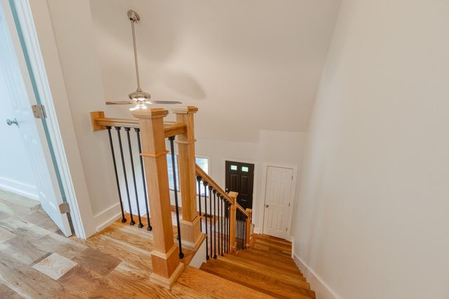 1978 Laurel Creek RD NE, Pilot, VA 24138
