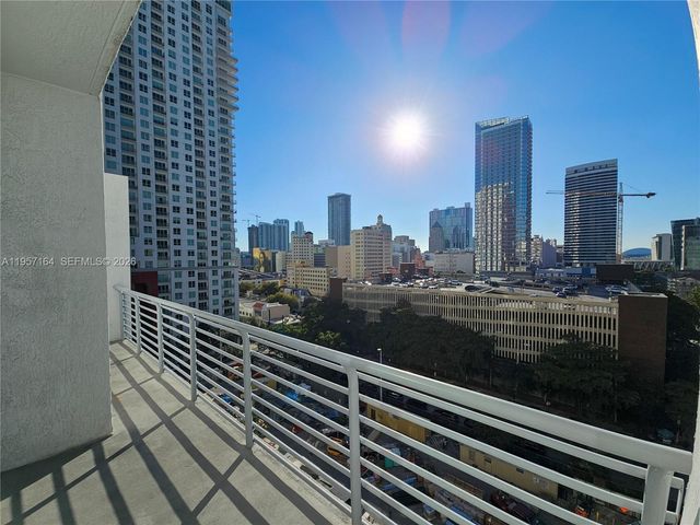 234 NE 3rd St 1003, Miami, FL 33132