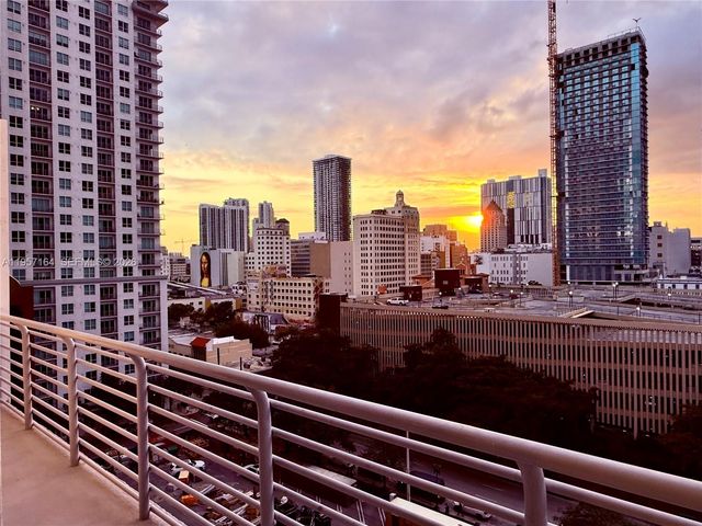 234 NE 3rd St 1003, Miami, FL 33132