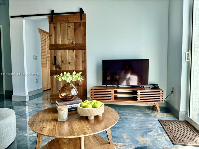 234 NE 3rd St 1003, Miami, FL 33132