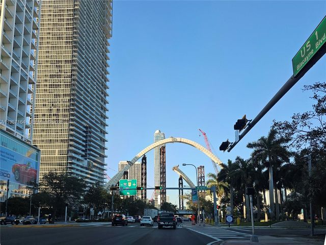 234 NE 3rd St 1003, Miami, FL 33132