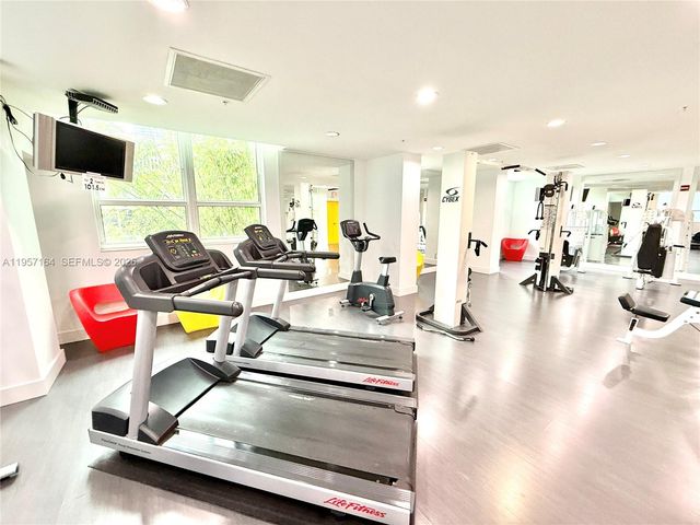 234 NE 3rd St 1003, Miami, FL 33132