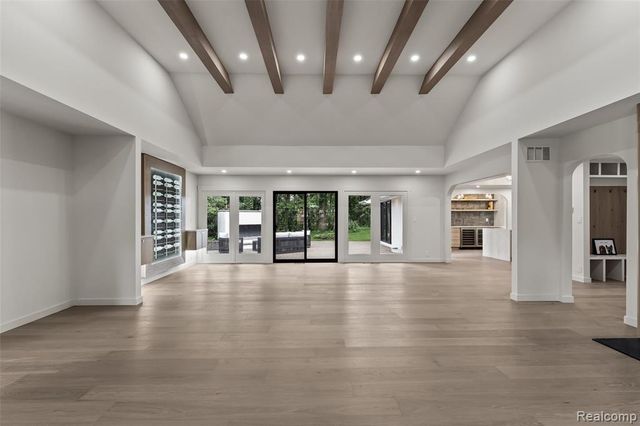 4154 Nearbrook Road, Bloomfield Hills, MI 48302