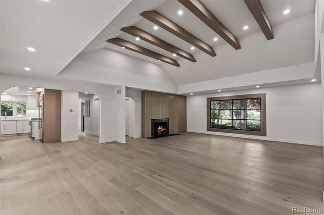 4154 Nearbrook Road, Bloomfield Hills, MI 48302