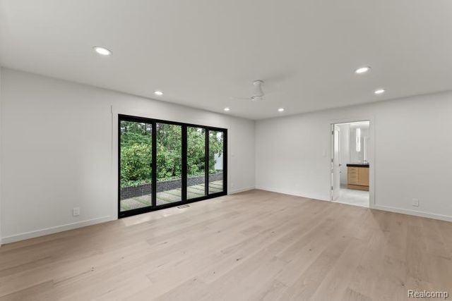 4154 Nearbrook Road, Bloomfield Hills, MI 48302