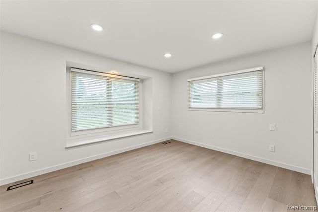 4154 Nearbrook Road, Bloomfield Hills, MI 48302