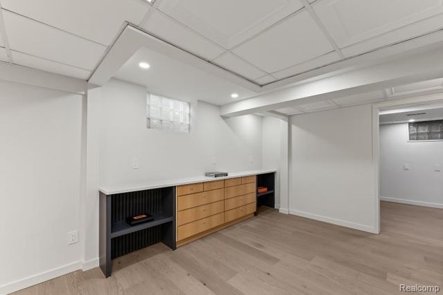 4154 Nearbrook Road, Bloomfield Hills, MI 48302