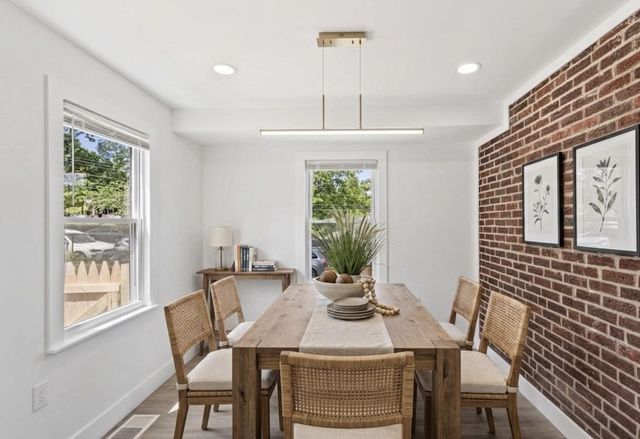 7001 ASPEN AVE, Takoma Park, MD 20912