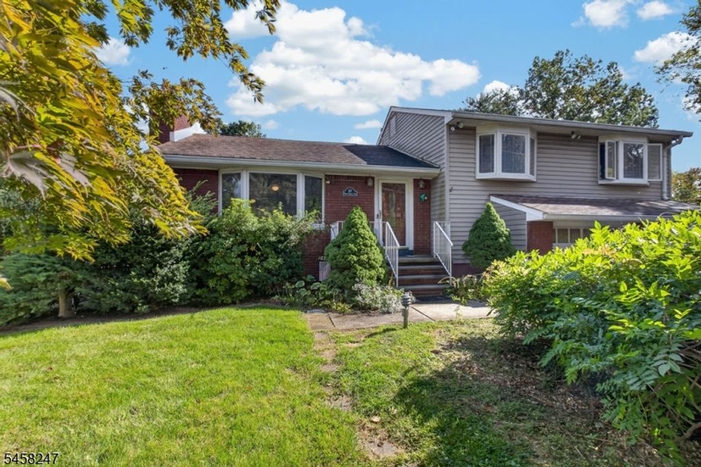 167 N Finley Ave, Bernards Twp., NJ 07920 — exterior