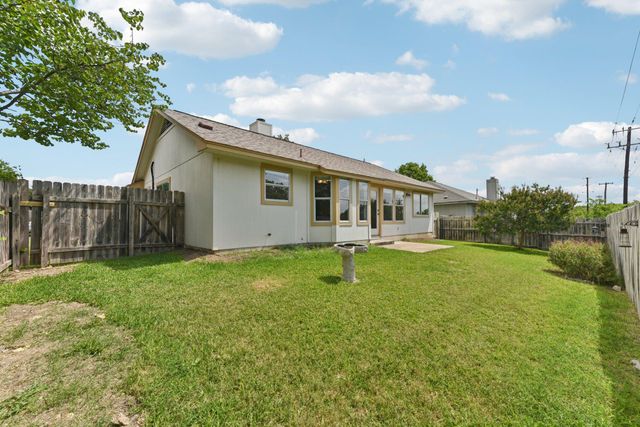 906 Jasmine TRL, Georgetown, TX 78626