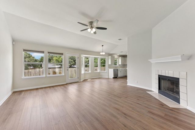 906 Jasmine TRL, Georgetown, TX 78626