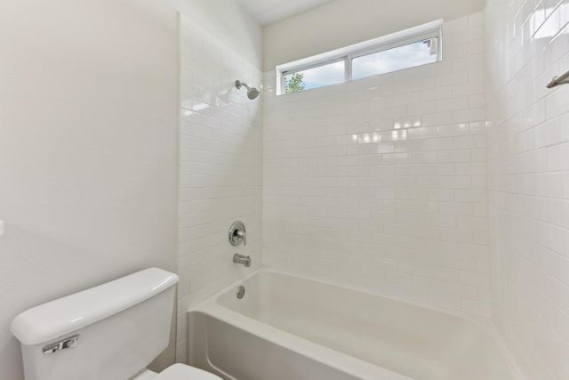 906 Jasmine TRL, Georgetown, TX 78626