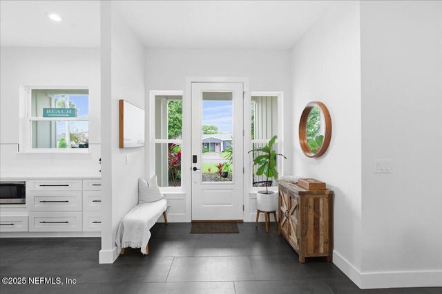 804 17TH Avenue N, Jacksonville Beach, FL 32250