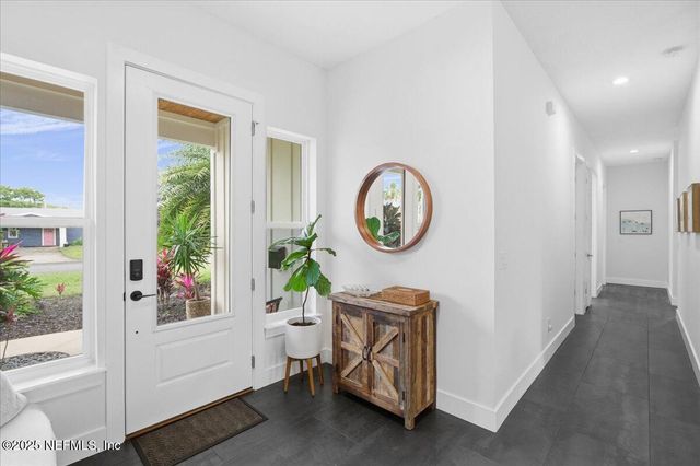 804 17TH Avenue N, Jacksonville Beach, FL 32250