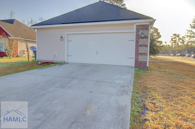 1206 Peacock Trail, Hinesville, GA 31313