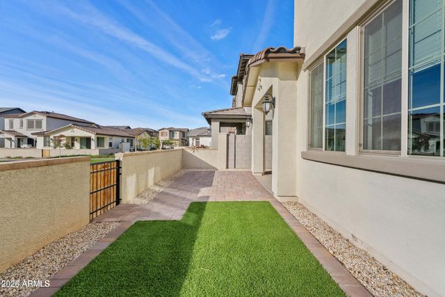 9415 E Supernova Drive, Mesa, AZ 85212