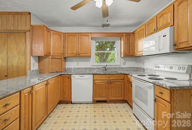 12 Webster Street, Weaverville, NC 28787