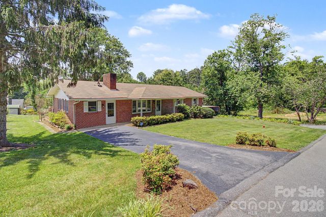 12 Webster Street, Weaverville, NC 28787