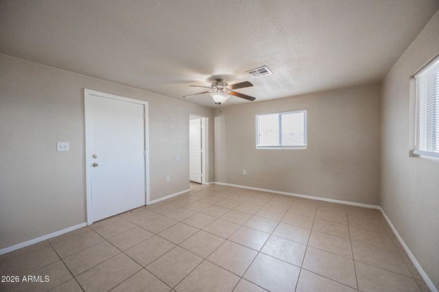 2062 E NANCY Lane, Phoenix, AZ 85042