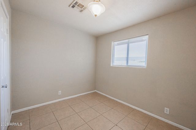 2062 E NANCY Lane, Phoenix, AZ 85042