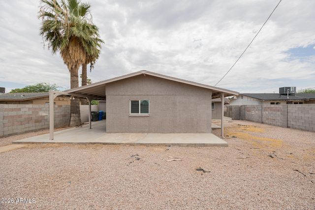2062 E NANCY Lane, Phoenix, AZ 85042