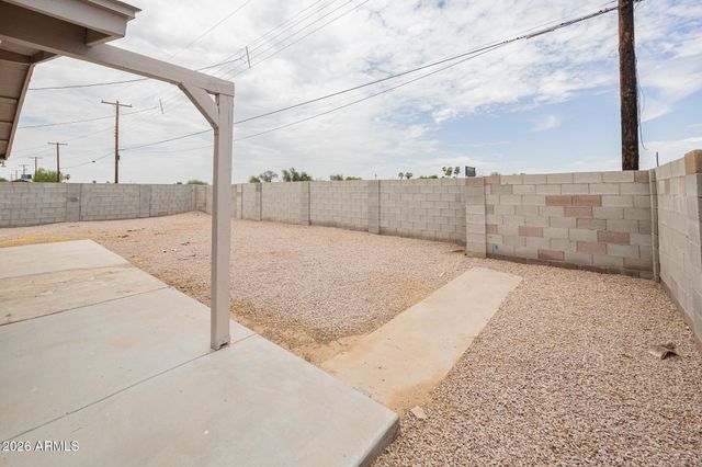 2062 E NANCY Lane, Phoenix, AZ 85042